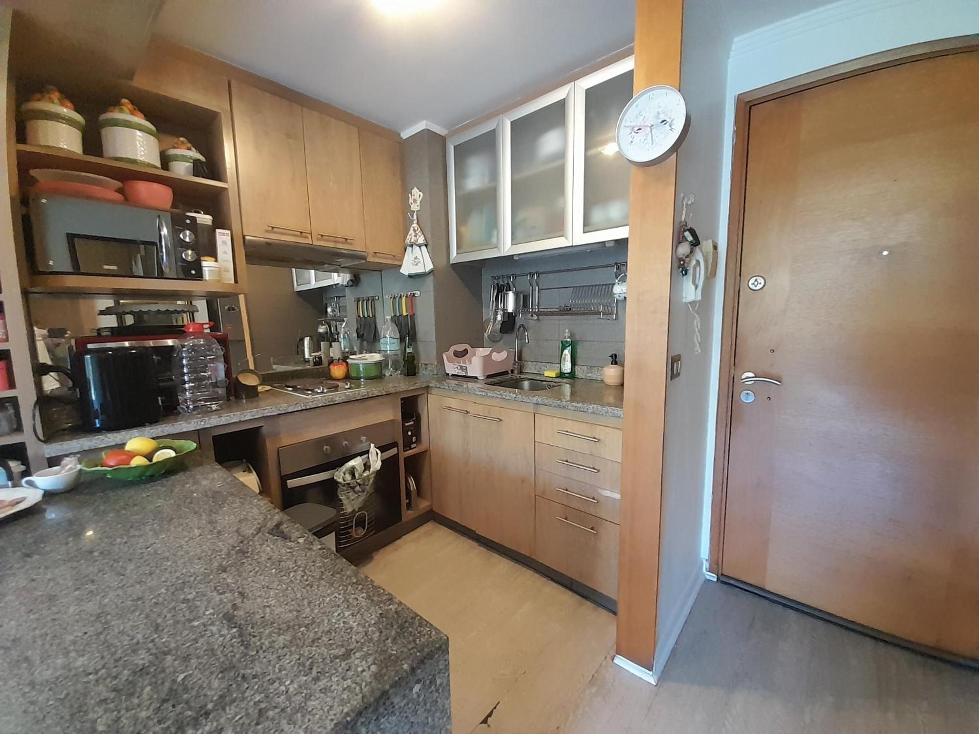 Apartamento En Pleno Centro De Renaca