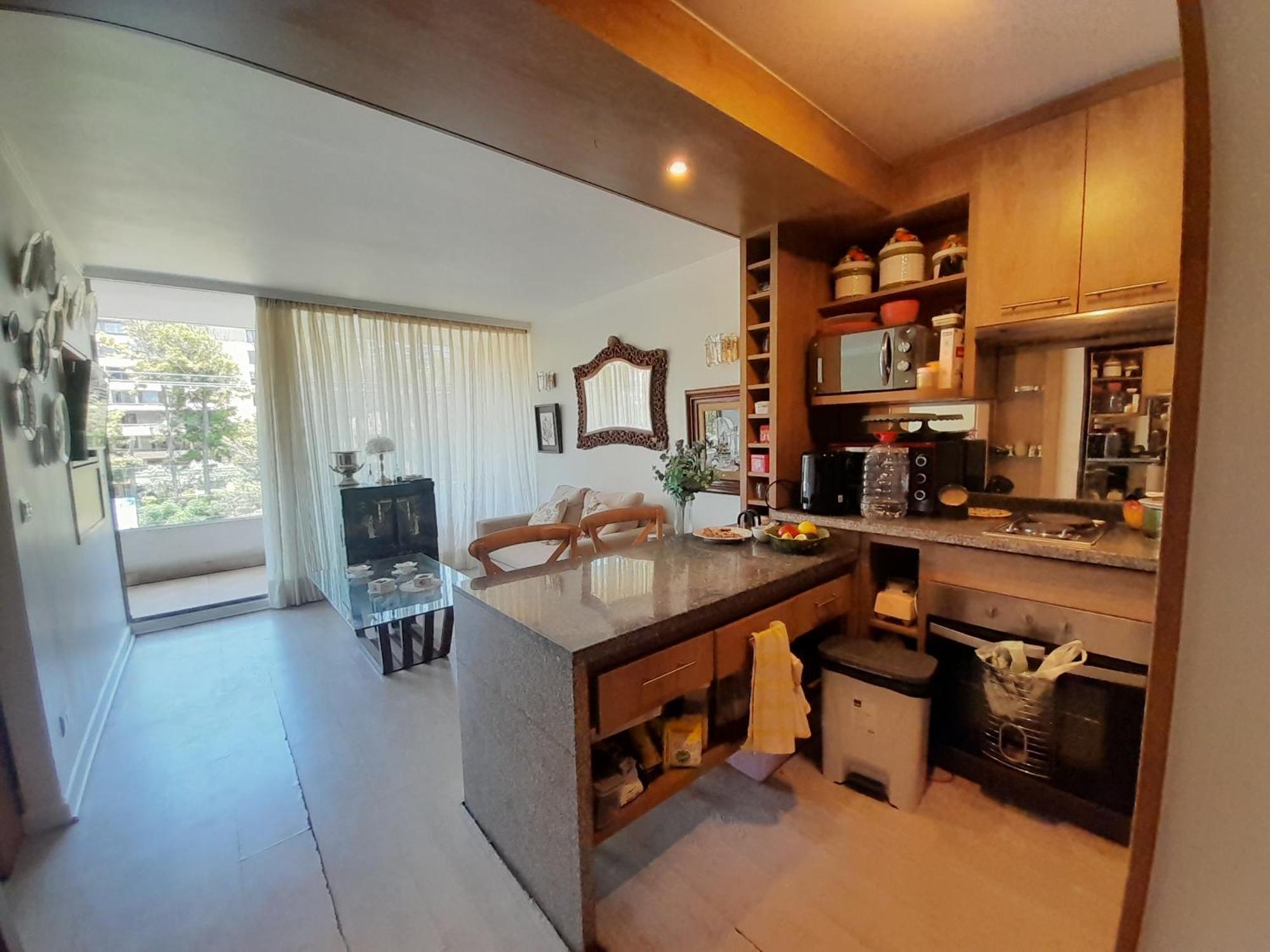 Apartamento En Pleno Centro De Renaca